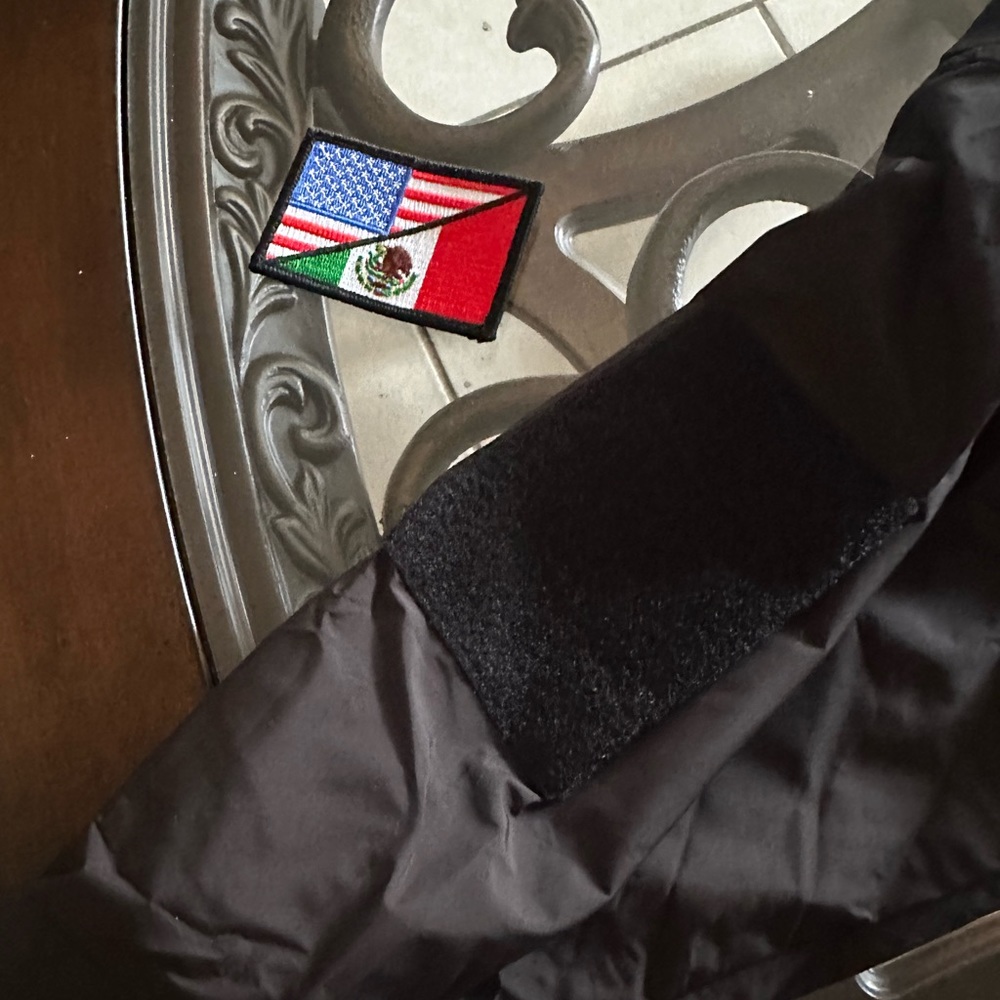 Jacket - Picture 3 of 4